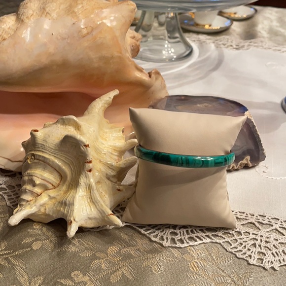 Vintage Jewelry - Malachite Bangle Bracelet
